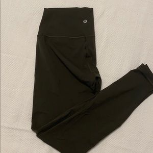 Lululemon wunder unders 28’’